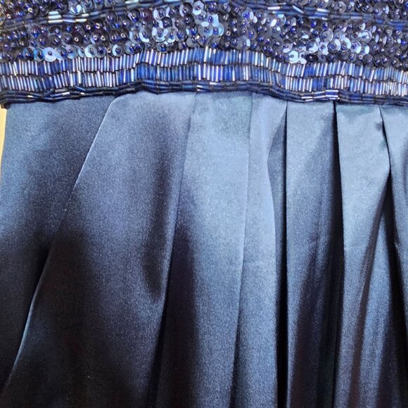 Juniors B. Darlin Trixxi style navy beaded high waist pleated mini dress 5/6245 - Picture 4 of 11